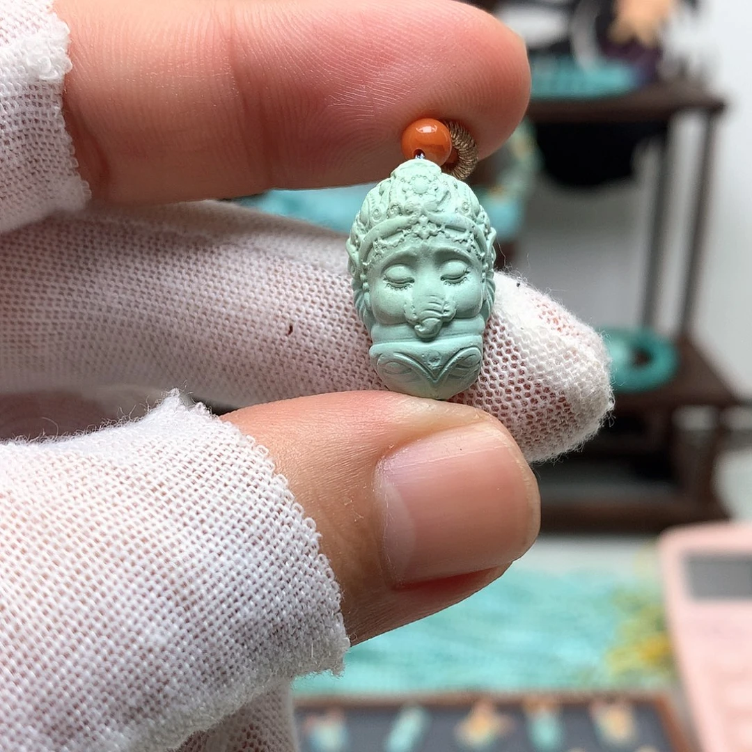 未镶嵌绿松石挂件