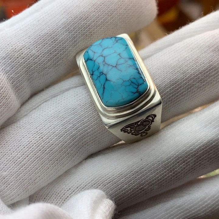 绿松石戒指足银镶嵌