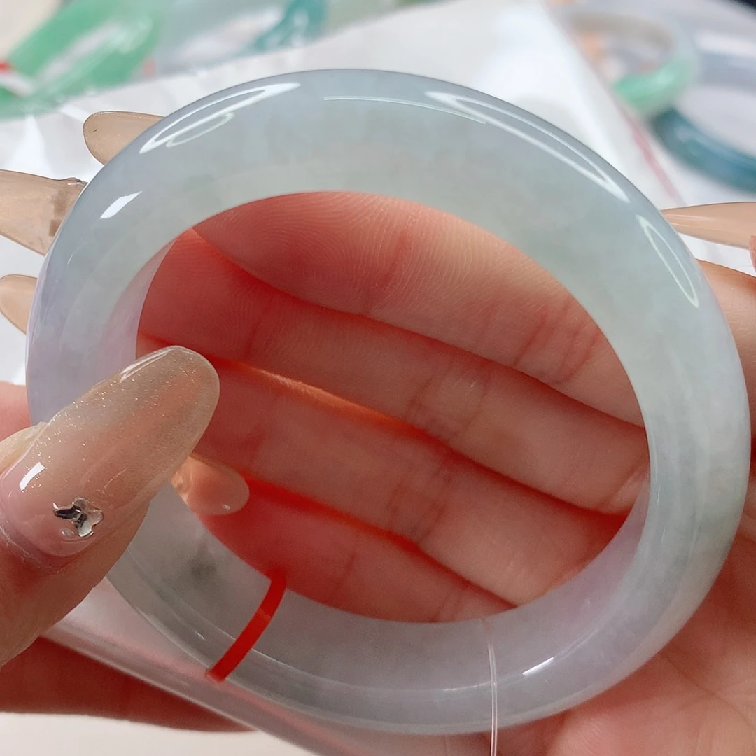 翡翠手镯未镶嵌54.6 正圈