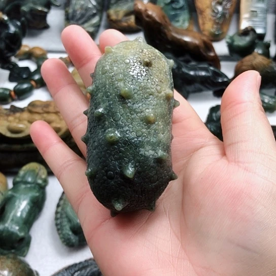 岫岩河磨玉（透闪石质玉）挂件未镶嵌