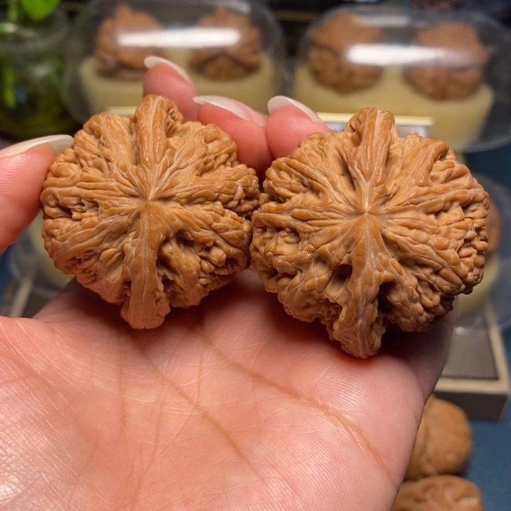 【闪购商品】把件文玩核桃平谷大粗筋