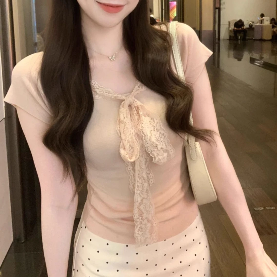 蕾丝拼接V领蝴蝶结绑带t恤女2025夏季新款甜美风修身显瘦上衣