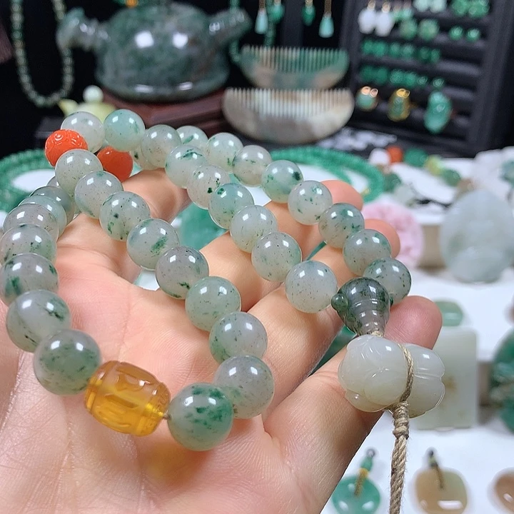 未镶嵌独山玉颈饰?***?