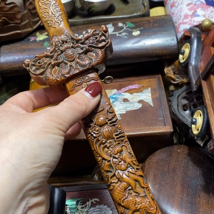 端景台紫檀木类木