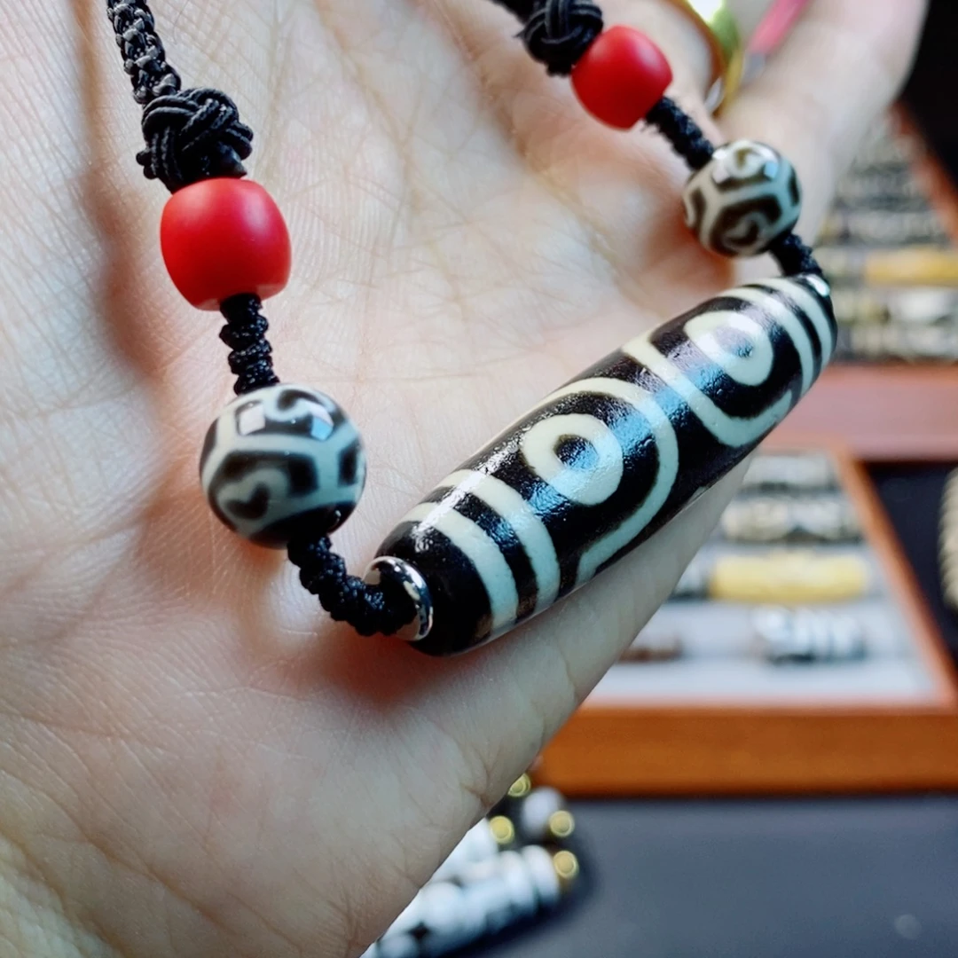 未镶嵌颈饰玛瑙/玉髓