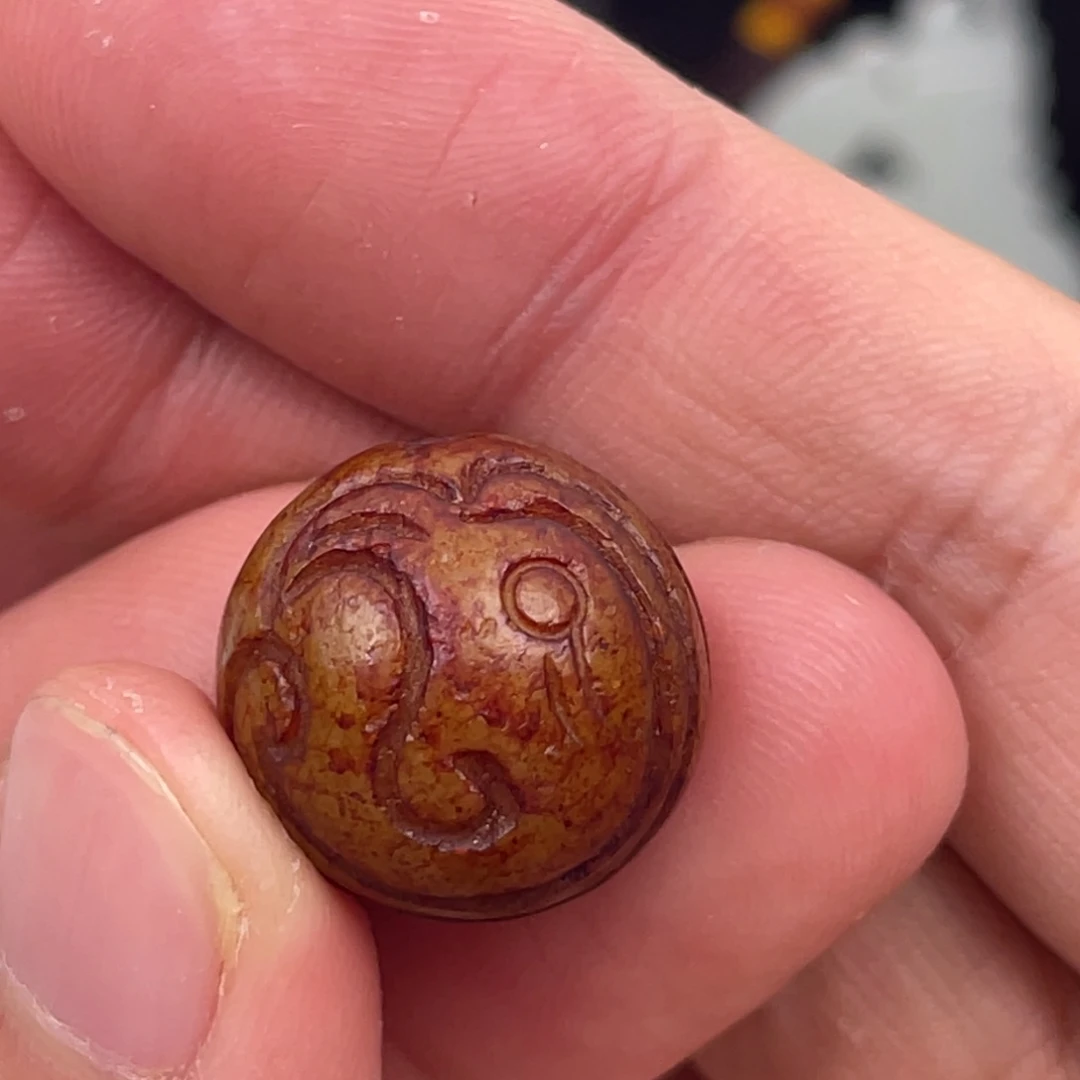 和田玉（糖玉）颈饰未镶嵌