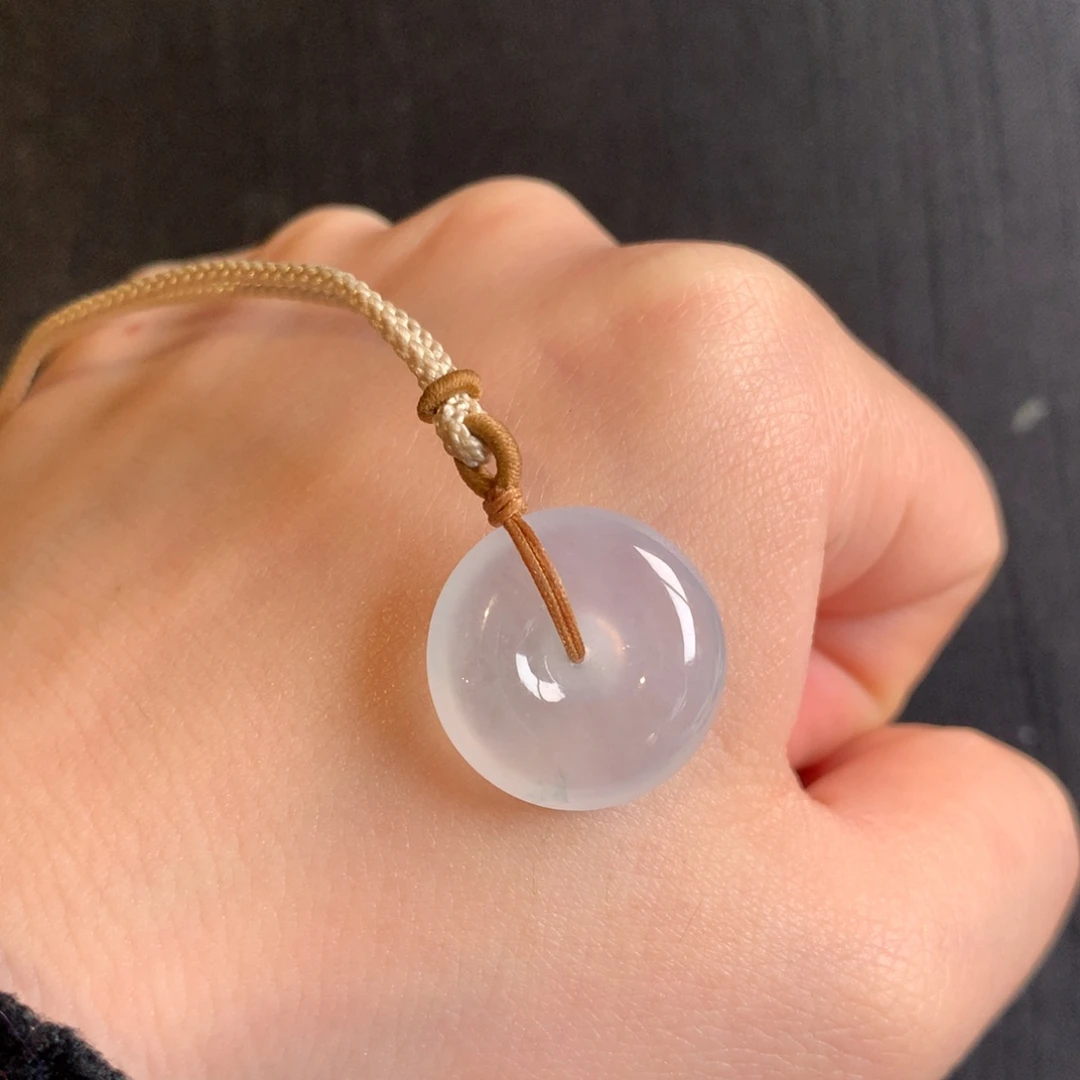 翡翠颈饰未镶嵌天然翡翠