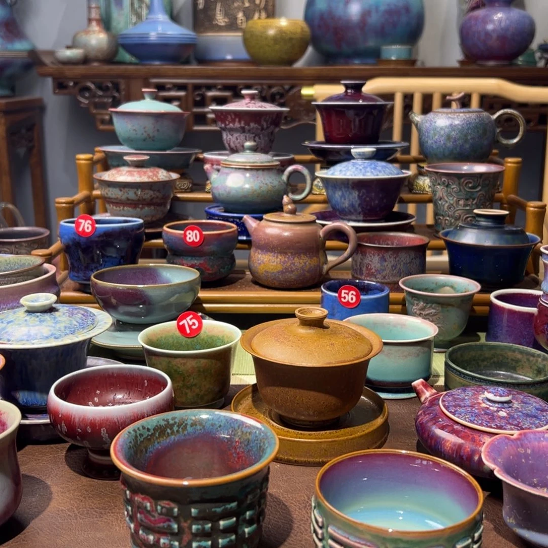 摆件柏*钧瓷的制作工艺和工艺都是非常的精良的