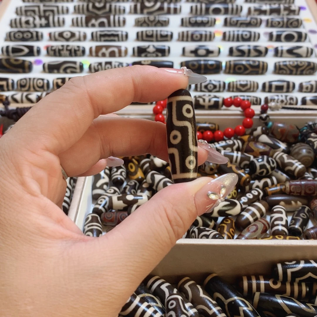 未镶嵌颈饰玛瑙/玉髓