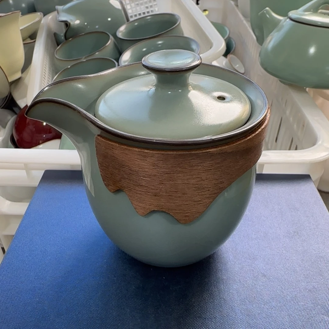 瓷片清仓库，小微瑕。