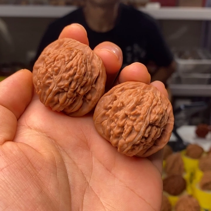 文玩核桃吊坠文玩核桃篓子36～37