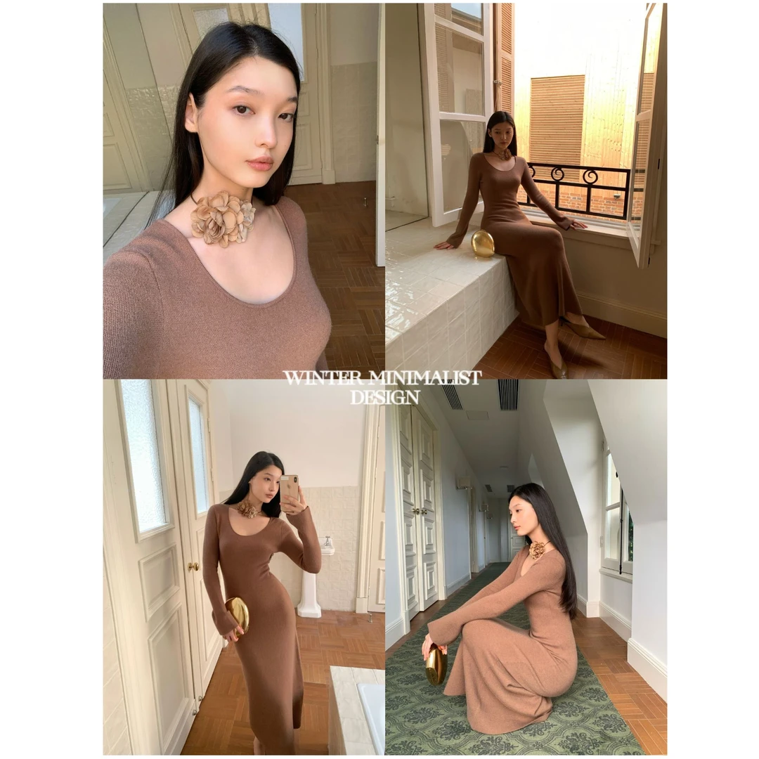 周淼ZHOUMIAO袖口微喇仿兔毛连衣裙 包芯纱保暖长裙女ZM24L0165C