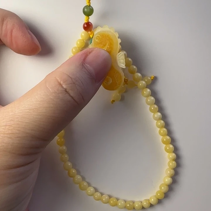 琥珀未镶嵌戒指琥珀