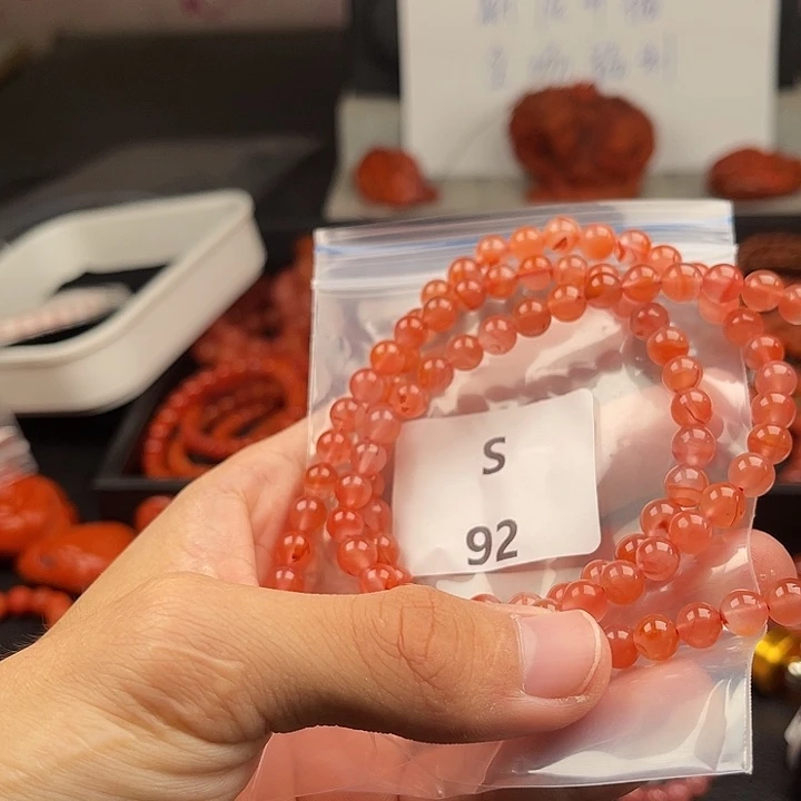 未镶嵌南红玛瑙多样性发货6m m南红玛瑙