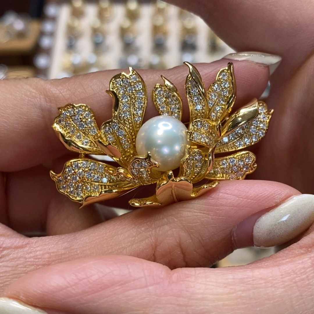 淡水珍珠胸针合金