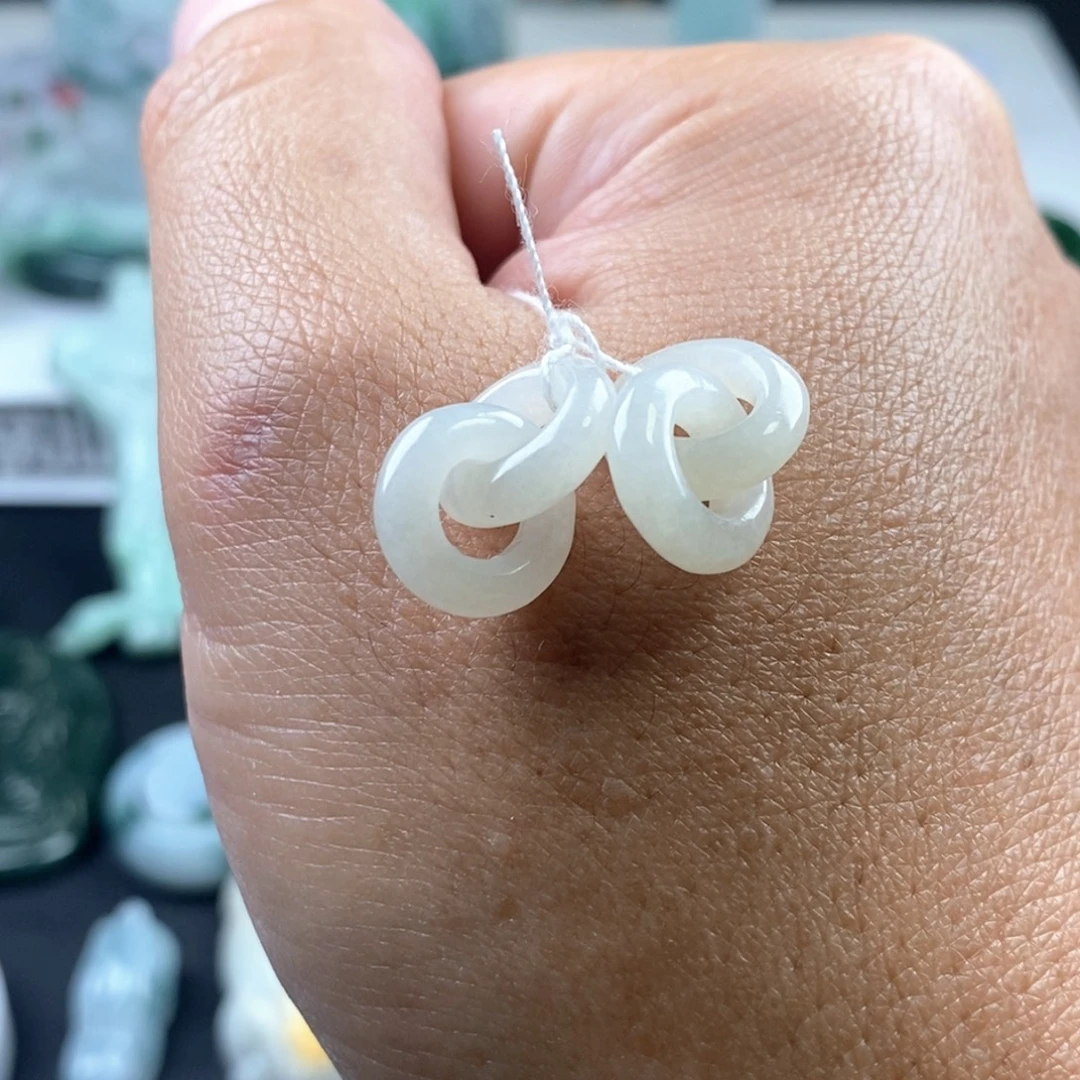 翡翠未镶嵌颈饰天然翡翠