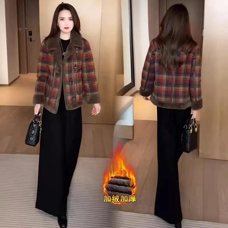 小香风加绒加厚保暖格纹外套女2025冬季新款小个子洋气质减龄上衣