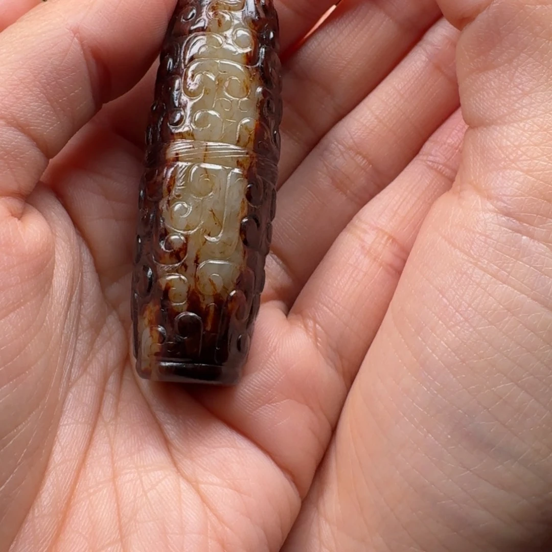 和田玉颈饰未镶嵌三*子