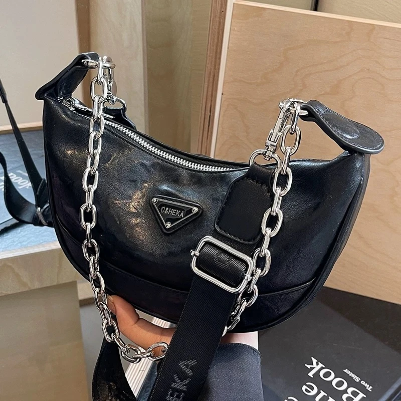 D101-150肩包休闲风小众斜挎包棕色水桶包潮流休闲简约风