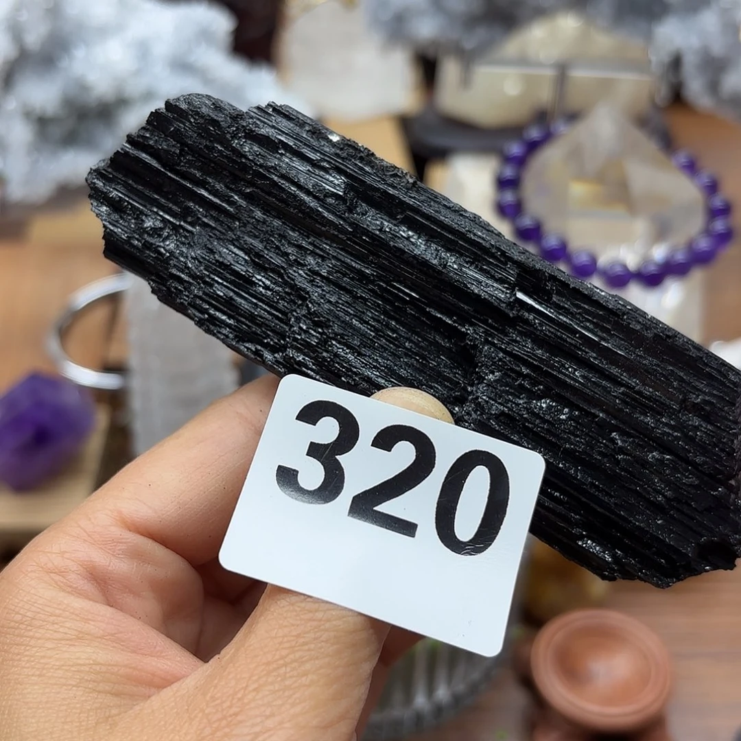 未镶嵌水晶大型摆件（非配饰）