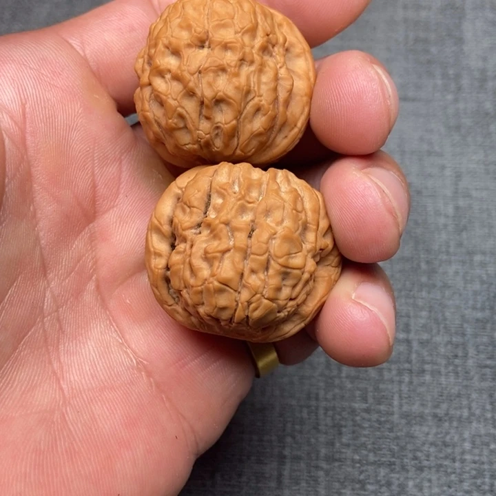 把件文玩核桃尹*伊了