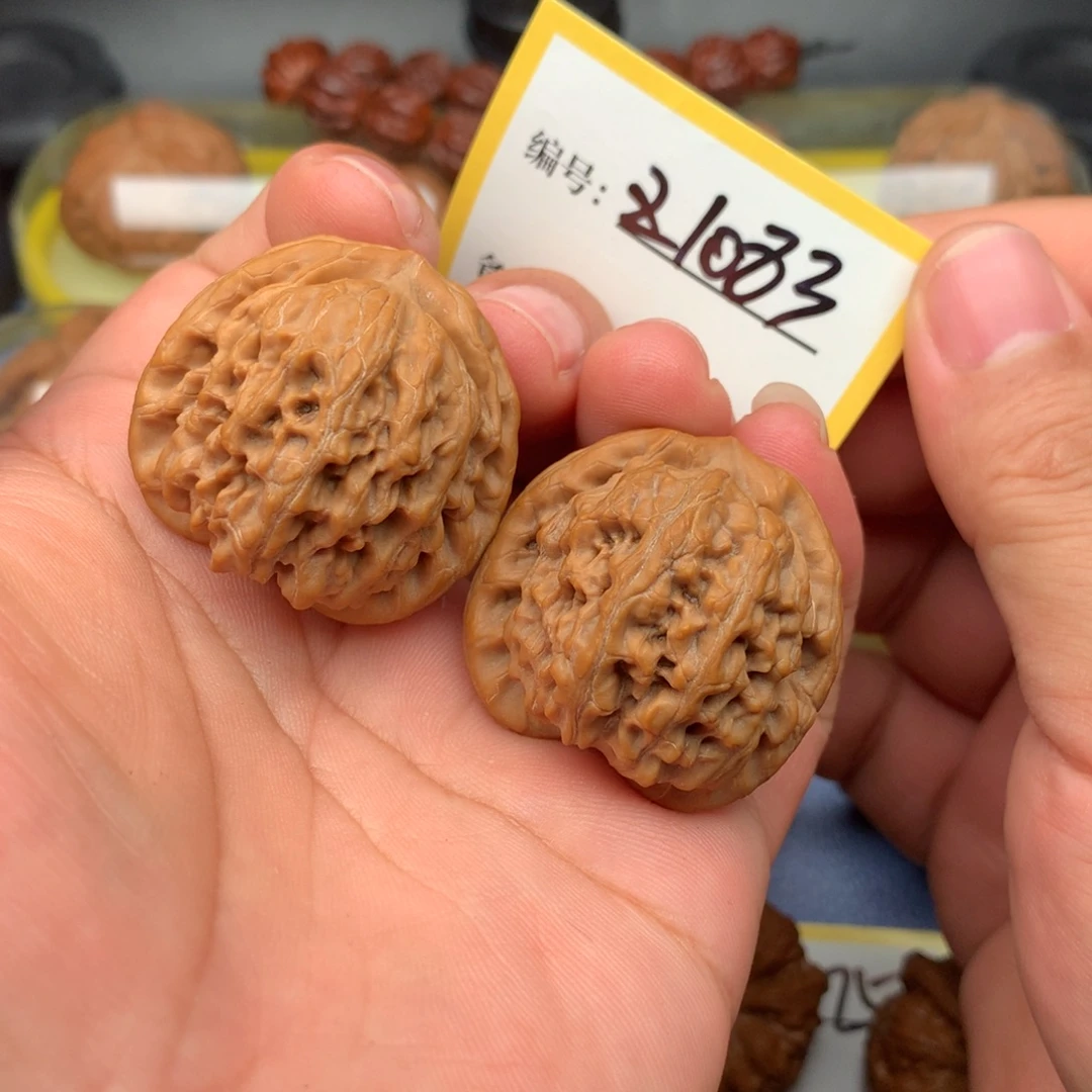 文玩核桃把件36火龙1083