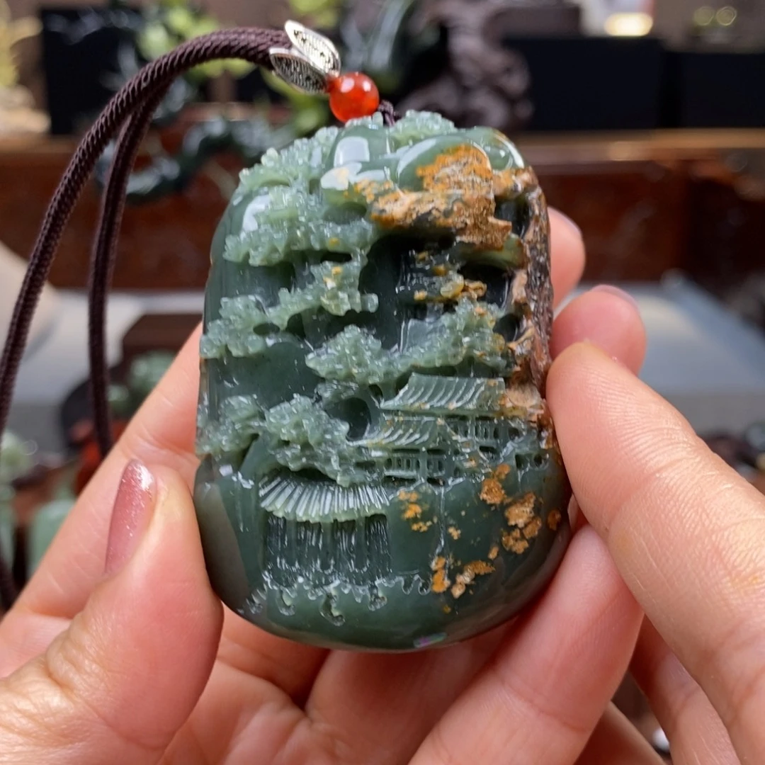 凛***冬岫岩河磨玉（透闪石质玉）未镶嵌把件