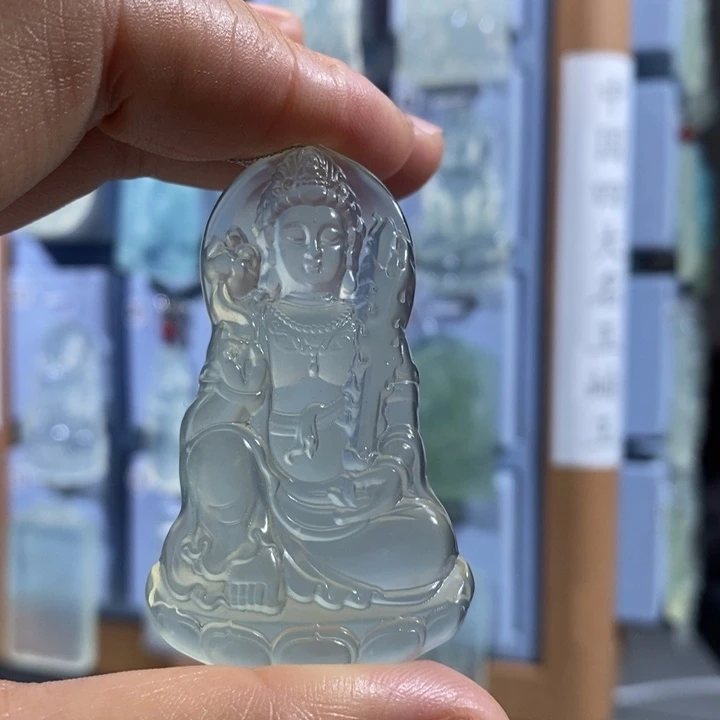 家***秋岫玉未镶嵌颈饰吊坠