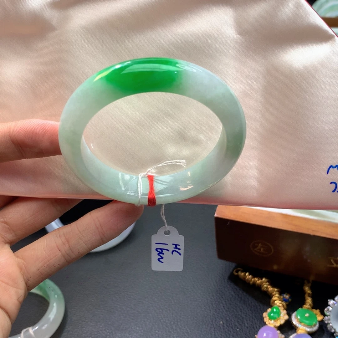 翡翠未镶嵌手镯正圈55/56