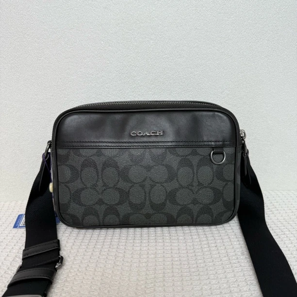 99新 COACH/蔻驰 97新/5212男士时尚经典印花相机包