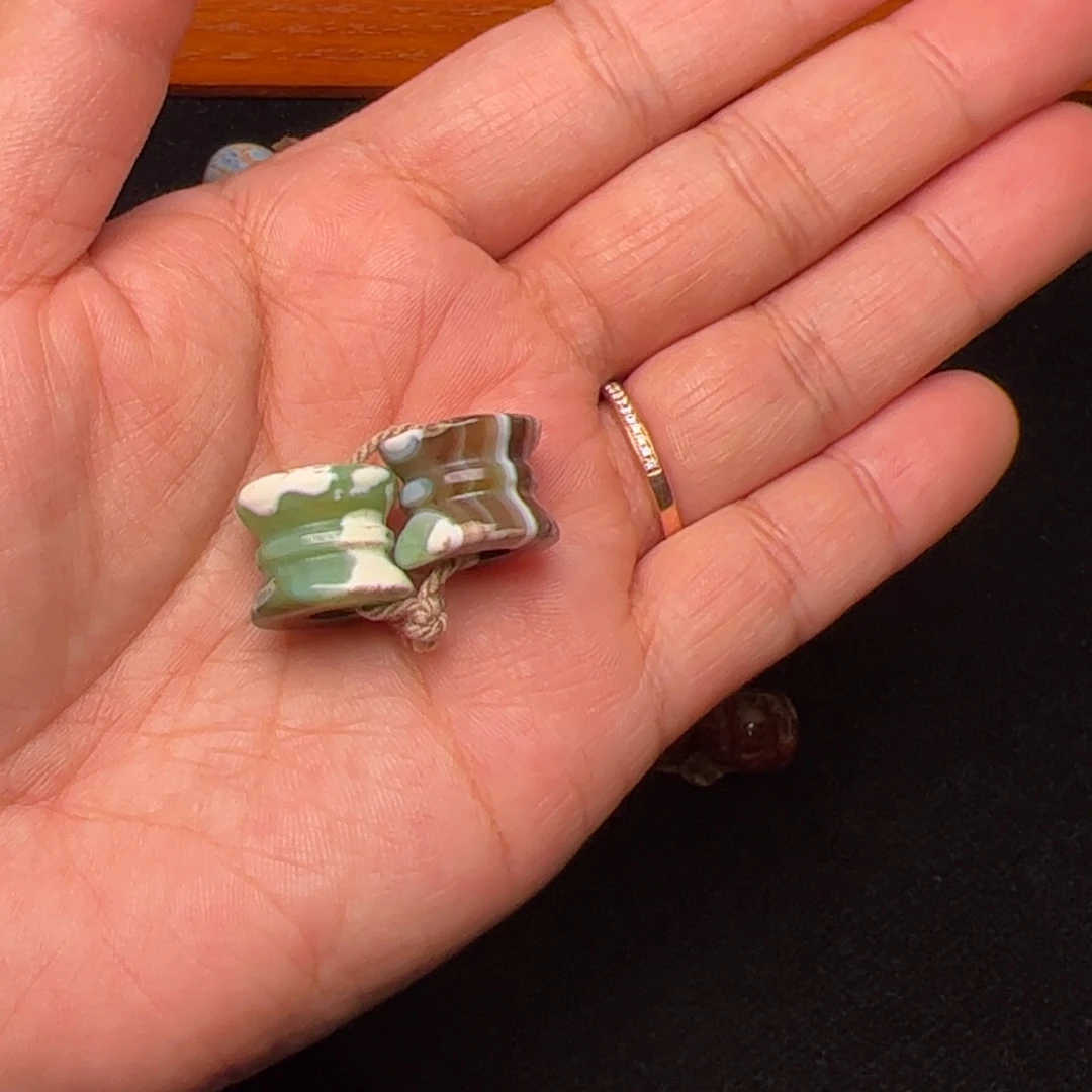 钠***镁玛瑙/玉髓未镶嵌配饰