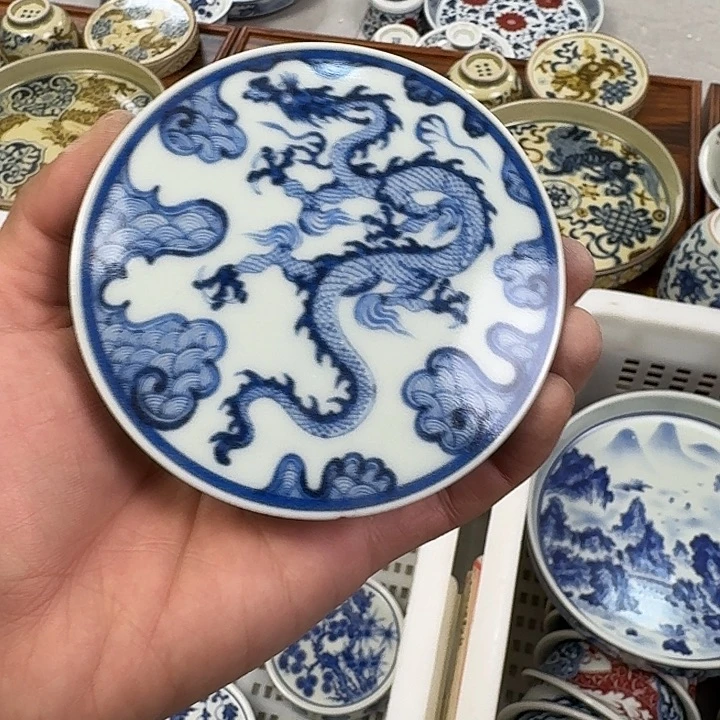 瓷片青花穿花龙盖置