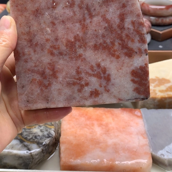 未镶嵌手镯石英质玉