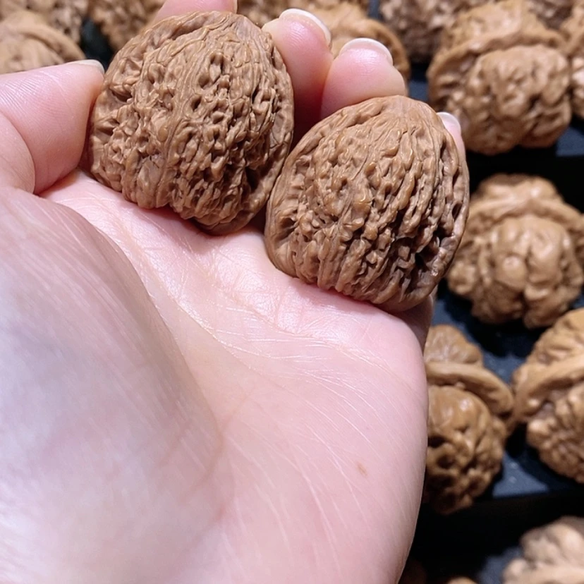 【闪购商品】核桃手串/手链边33凹底南疆石