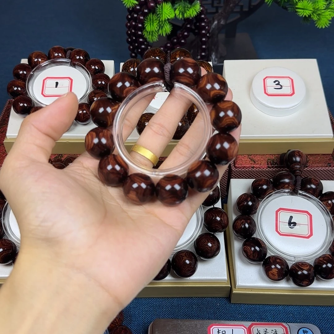 用***8花梨木类黄花梨2.0