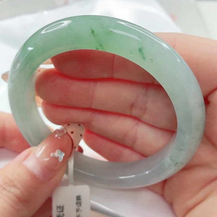 翡翠未镶嵌手镯54.3x510