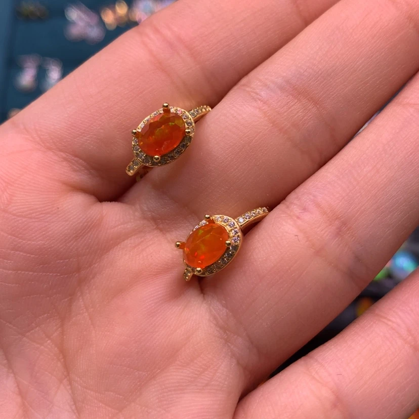 【闪购商品】欧泊耳钉款式银S925镀金镶嵌梦**娃