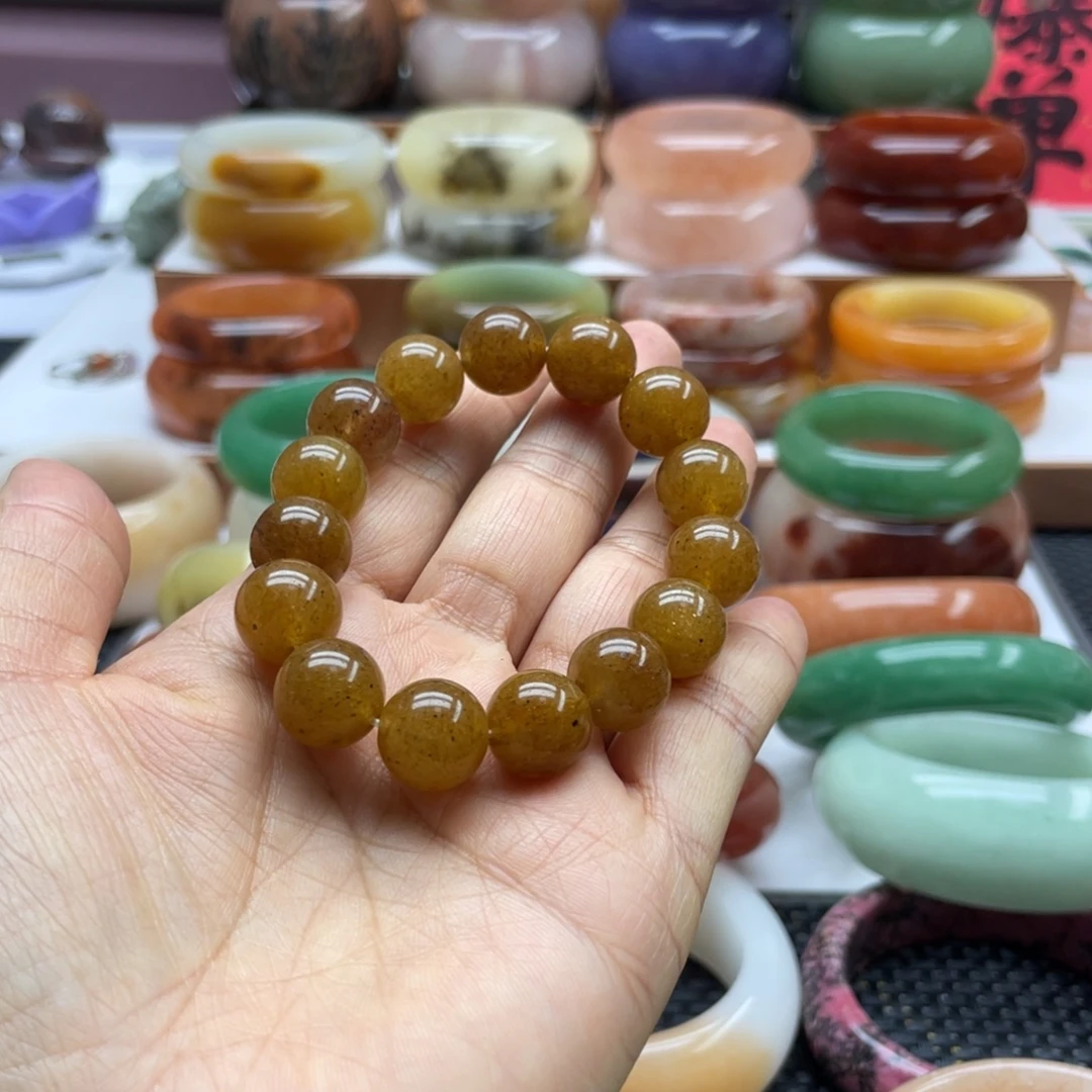 石英岩玉未镶嵌手镯