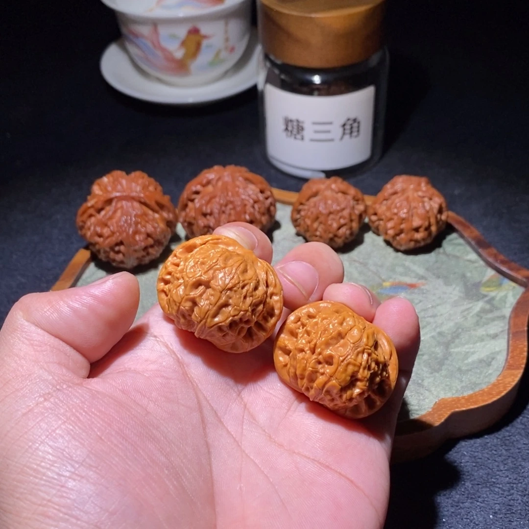吊坠文玩核桃核王35