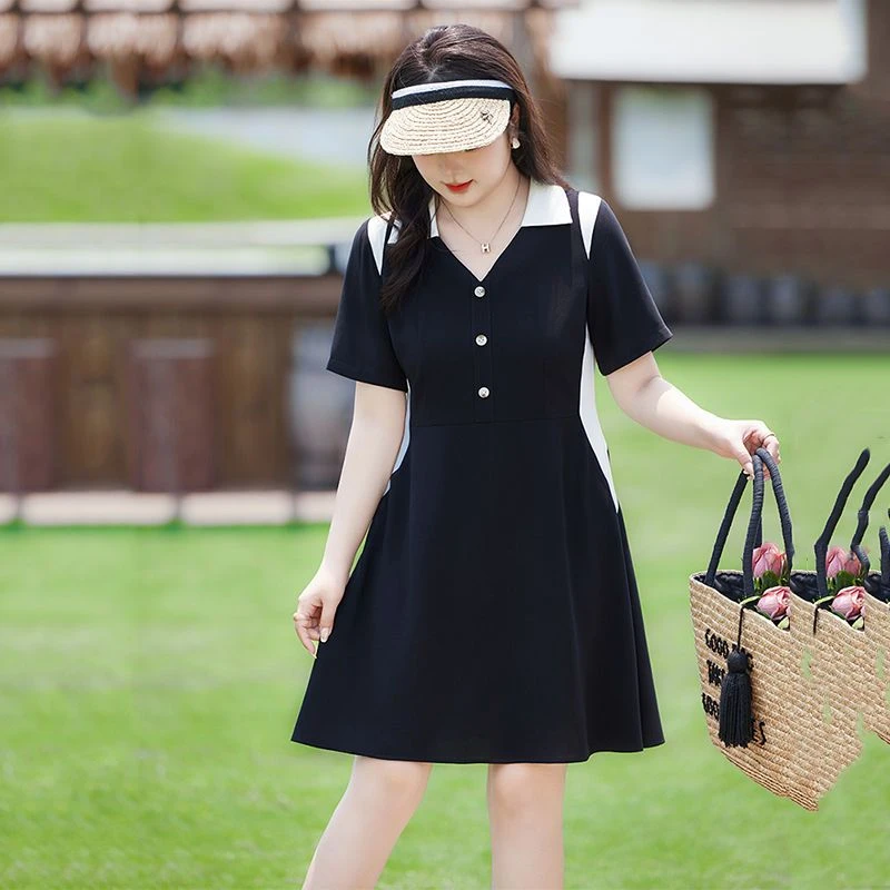 2025夏季新款波西米亚风三粒扣大码连衣裙立领A字裙中腰斜肩常规