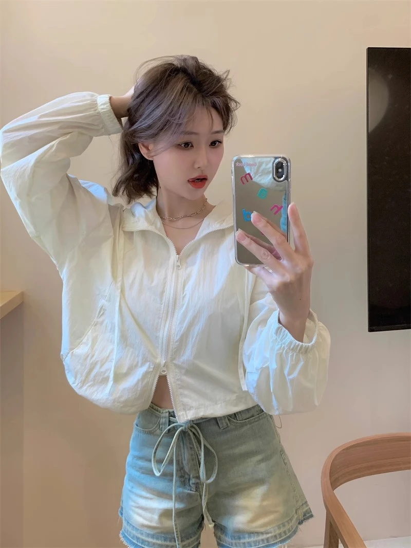 夏季新款冲锋衣女短款休闲外套薄款防晒衣防紫外线长袖连帽防晒服