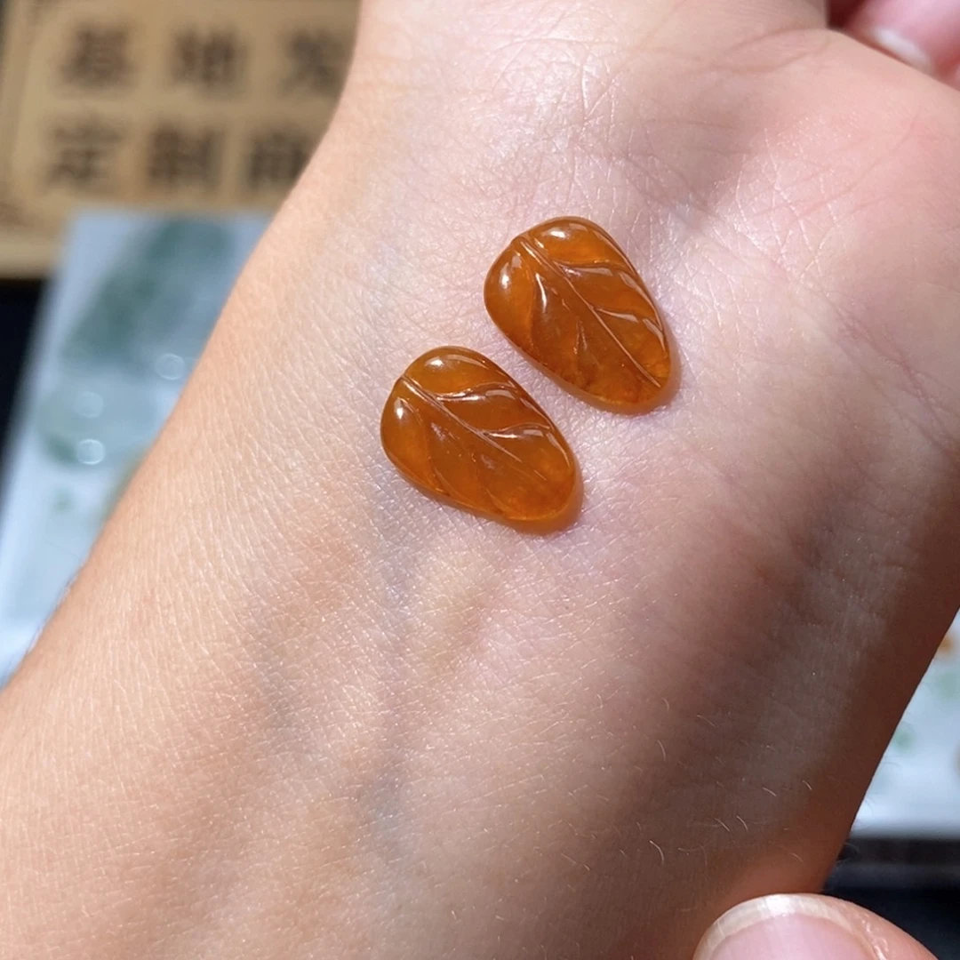 定制翡翠未镶嵌翡翠12.7×8.5×1.9