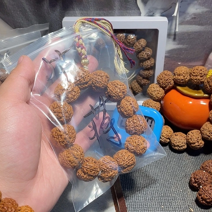 蒋***理金刚菩提手串梅花