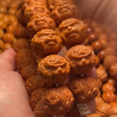 手串猴头核桃筛**月舞台