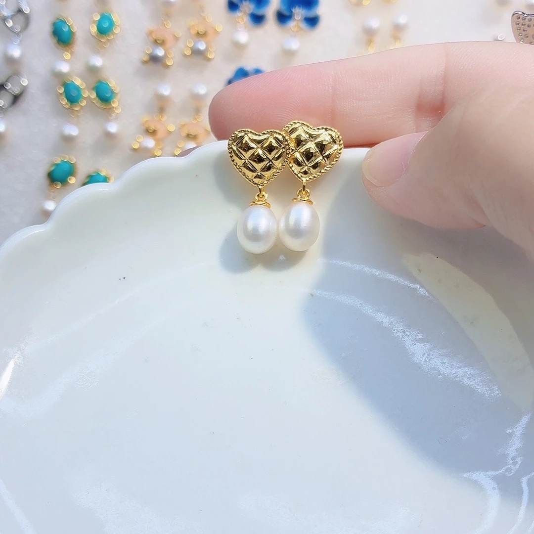 淡水珍珠合金耳饰