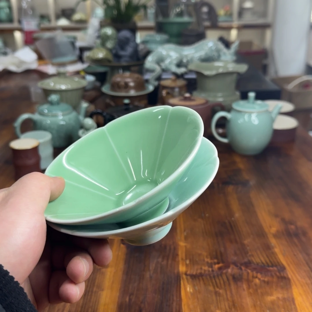 小仲龙泉青瓷微瑕8647