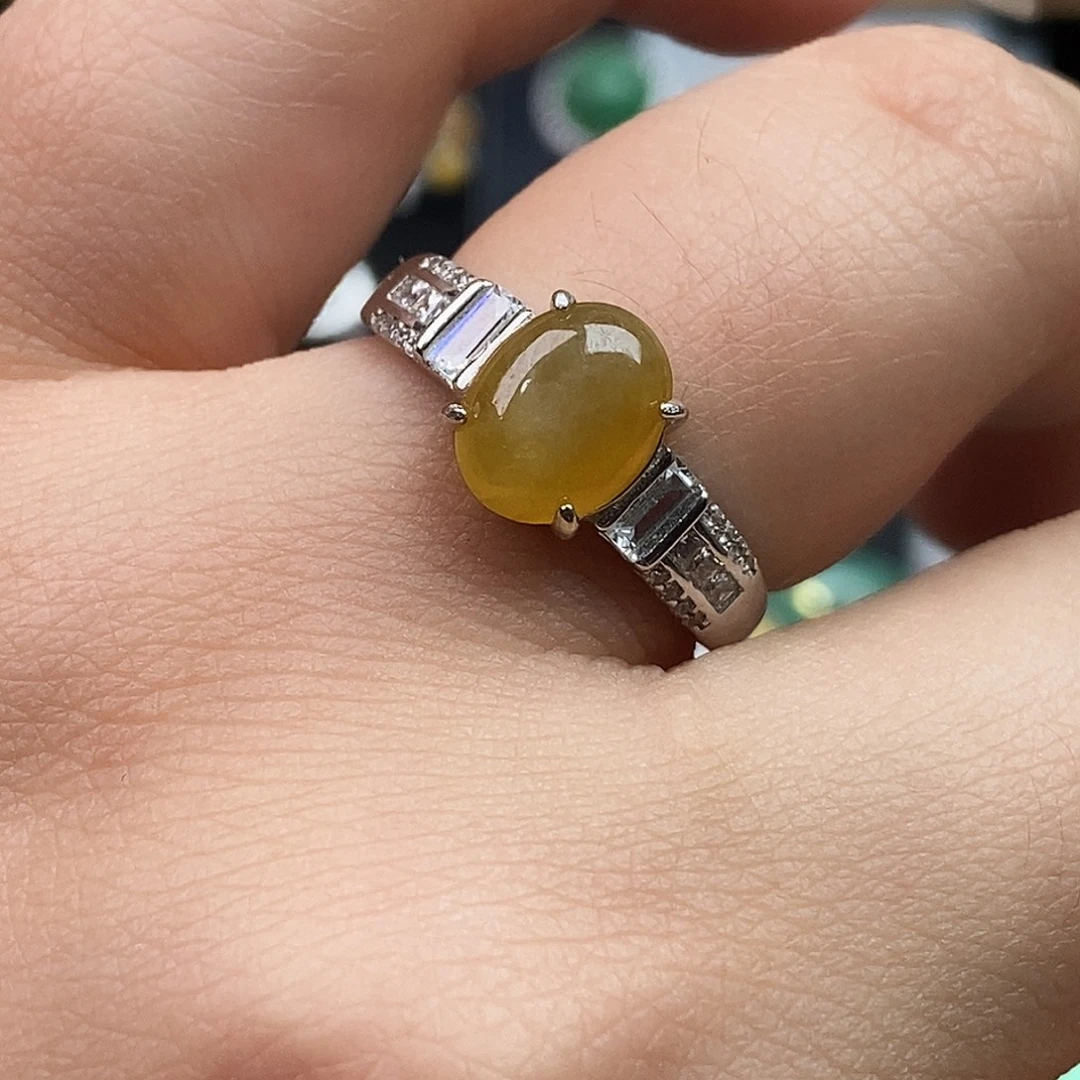 এ****翡翠未镶嵌戒指翡翠