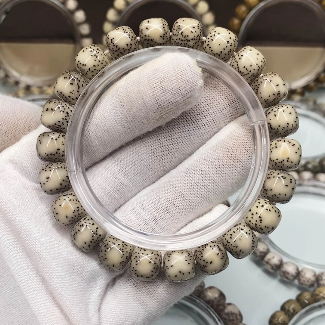 【闪购商品】手串星月菩提9.5×10.5一物一图古瓷白双白小细星