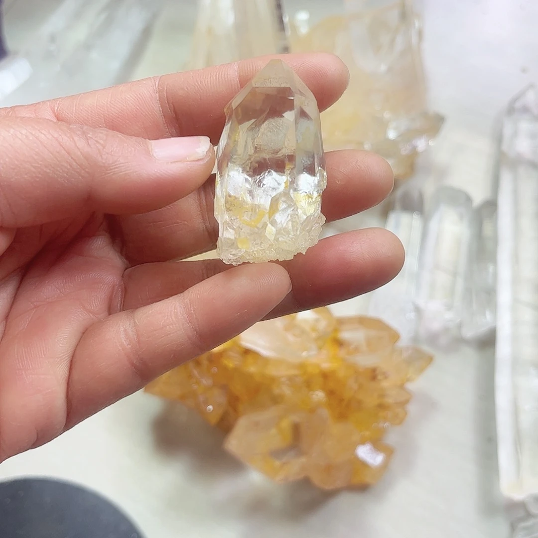 水晶天然水晶原石未镶嵌s****.