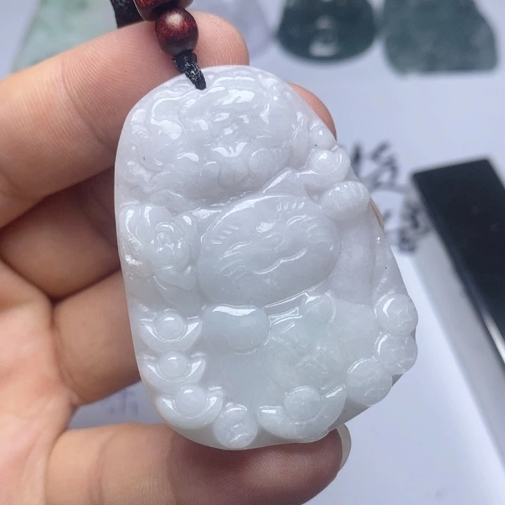 颈饰未镶嵌翡翠翡翠